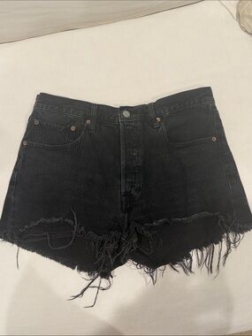 VTG 2005 Levi's Black Distressed High-Rise Denim Shorts